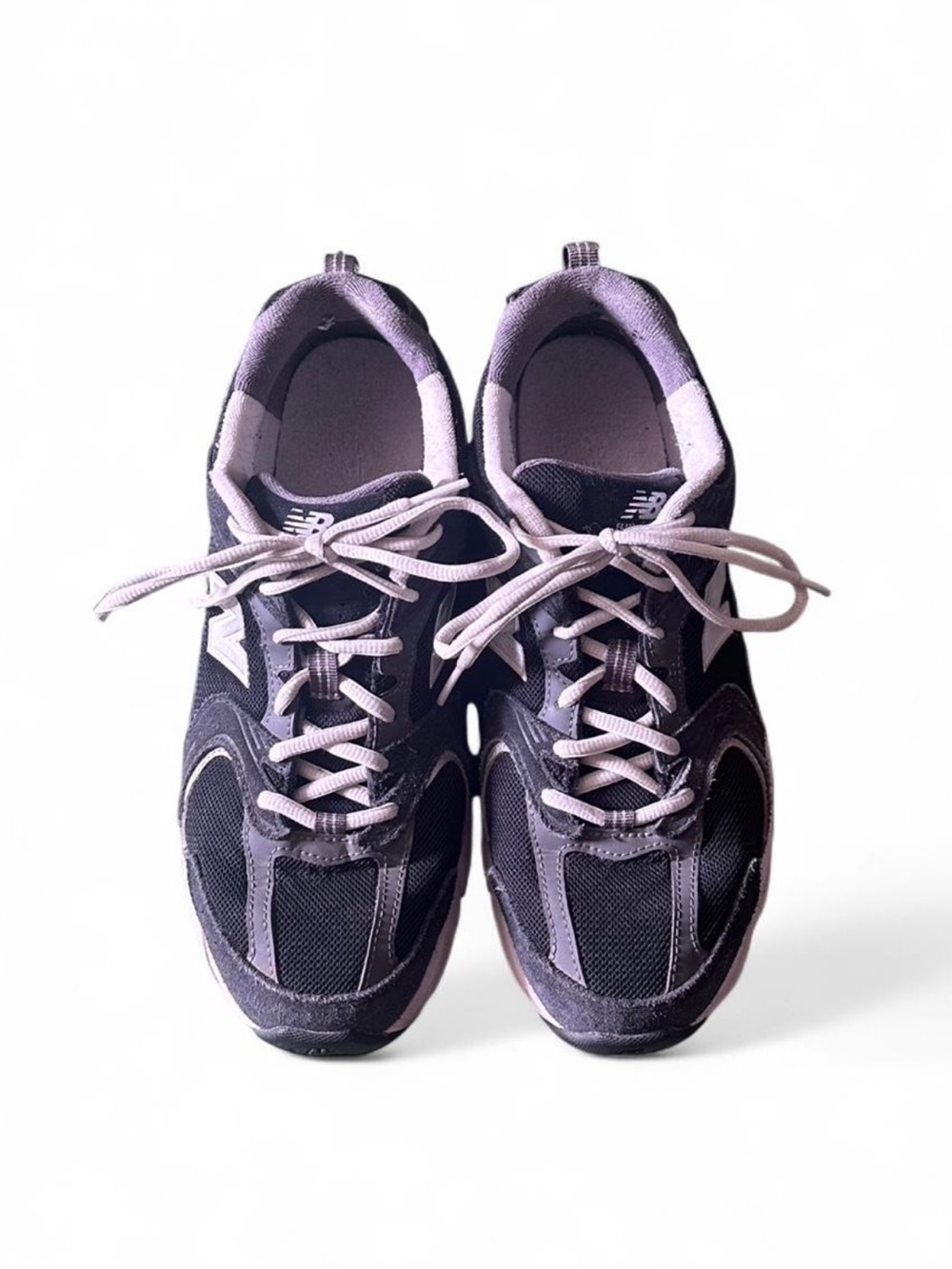 New Balance 530 Black and White Sneakers